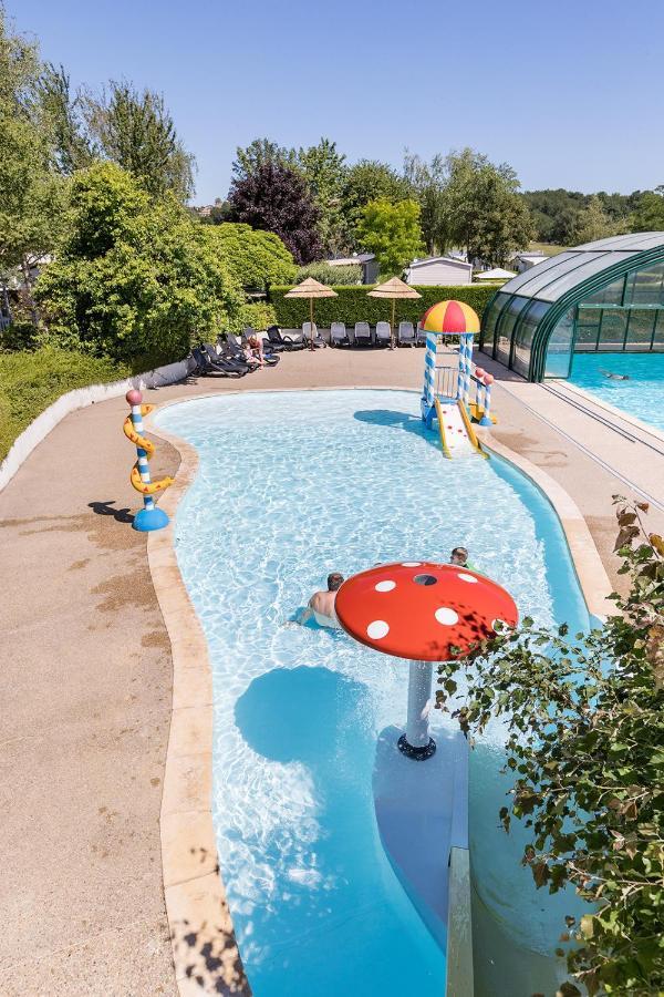 Hotel Camping Le Bontemps à Vernioz Extérieur photo